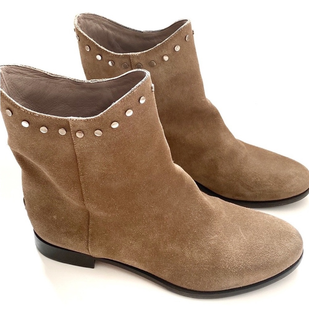 Jimmy Choo Marco Suede Studded Flat Tan Ankle Pull On Boots, 36.5/US 6.5.